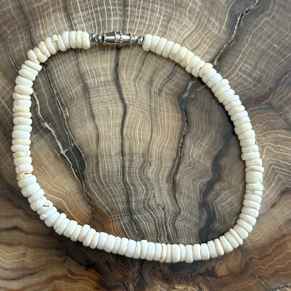 Vintage 70’s Puka Shell Beaded Bracelet or Anklet Unisex